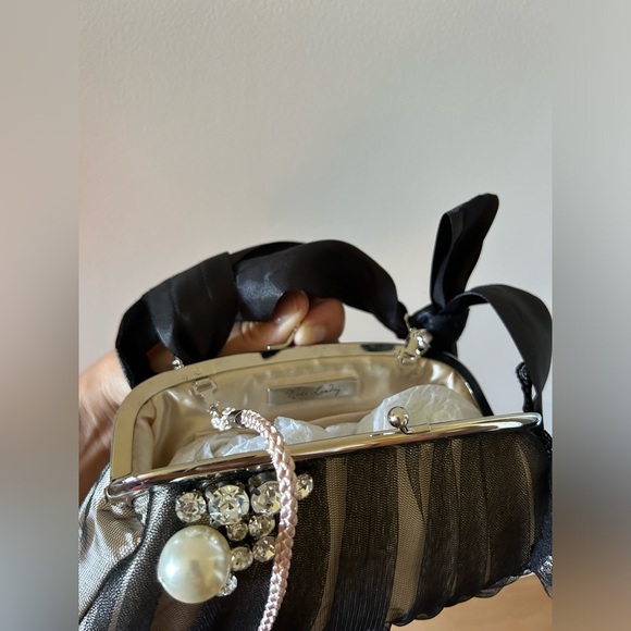 kate Landry brand new purse - Picture 6 of 7